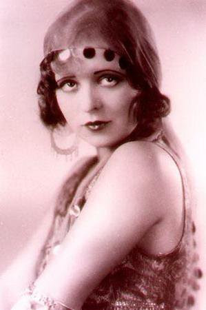 Roaring 20s Fads and Trend in Makeup and Hair Styling