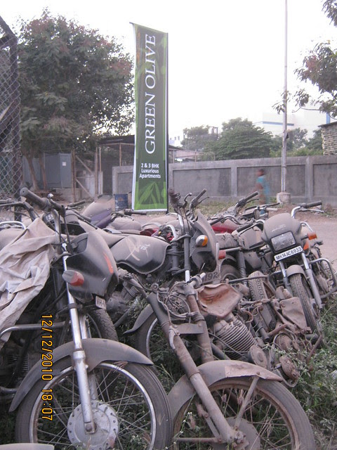 Way to Kolte-Patil Developers' Green Olive - with work next door, you always be at home on time!