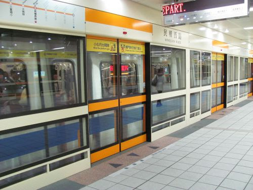 台大体育館から台北駅まで 自転車で