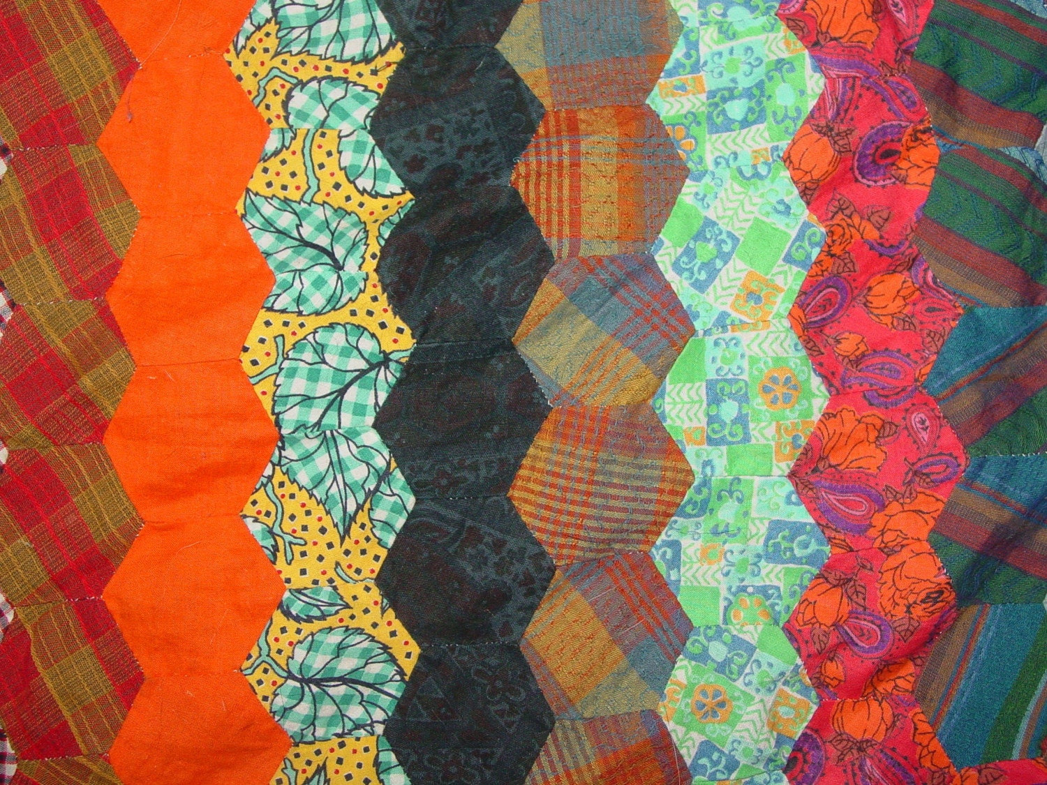Vintage FOLK ART   authentic Ozark mountain  QUILT TOP made in the early 1960s, ALL HAND SEWN, no machine