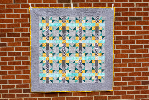 Mini Claw Throw Quilt by Jeni Baker