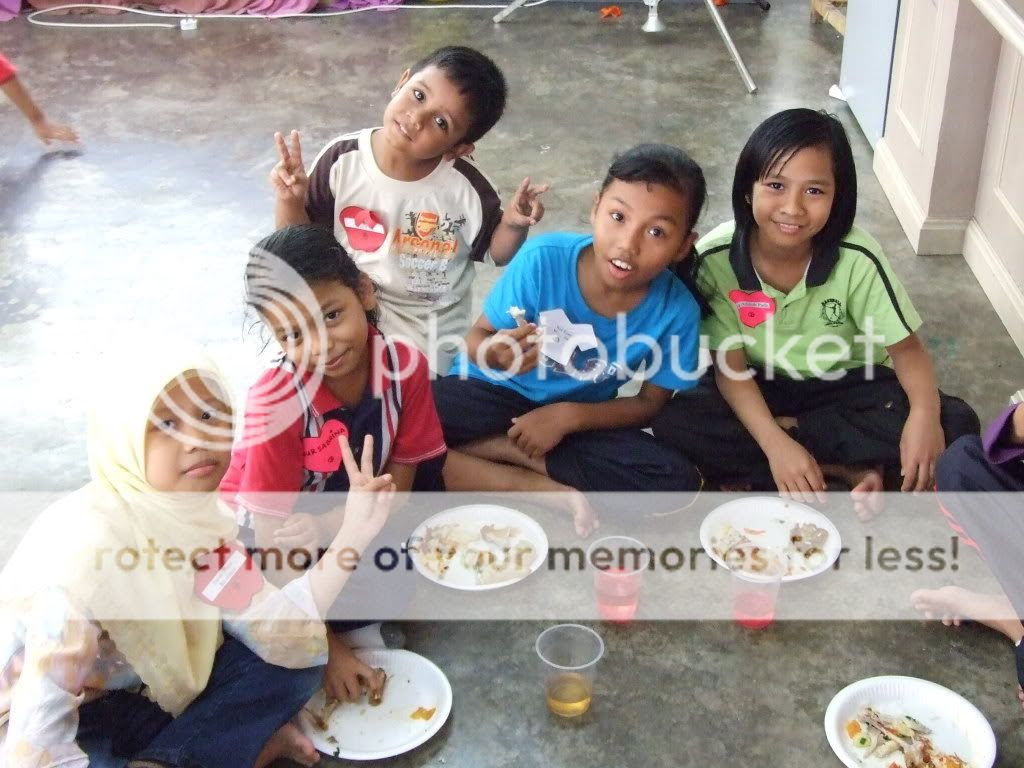 Photobucket - Video and Image Hosting