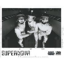 1995 Press Photo Jo Art Dave Supernova - RRS28175