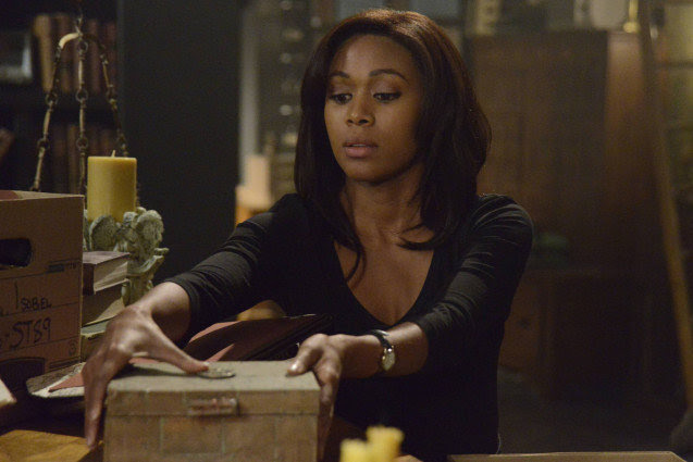 SLEEPY HOLLOW: Lt. Abbie Mills (Nicole Beharie)  looks for clues in the &quot;The Golem&quot; episode of SLEEPY HOLLOW airing Monday, Dec. 9 (9:00-10:00 PM ET/PT) on FOX. &#xa9;2013 Fox Broadcasting Co. CR: Brownie Harris/FOX