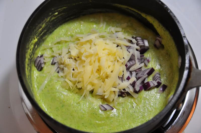 provolone and onion in broccoli sauce