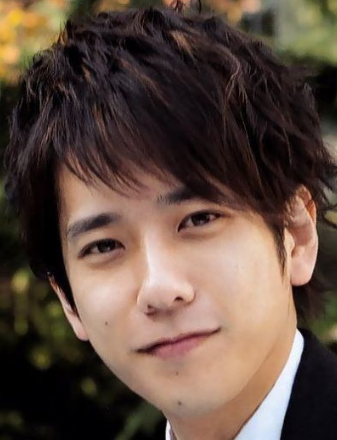 二宮和也の公式身長 体重はサバ読み疑惑で実際はどうなの 芸能 教育 のおもしろ情報 裏世界