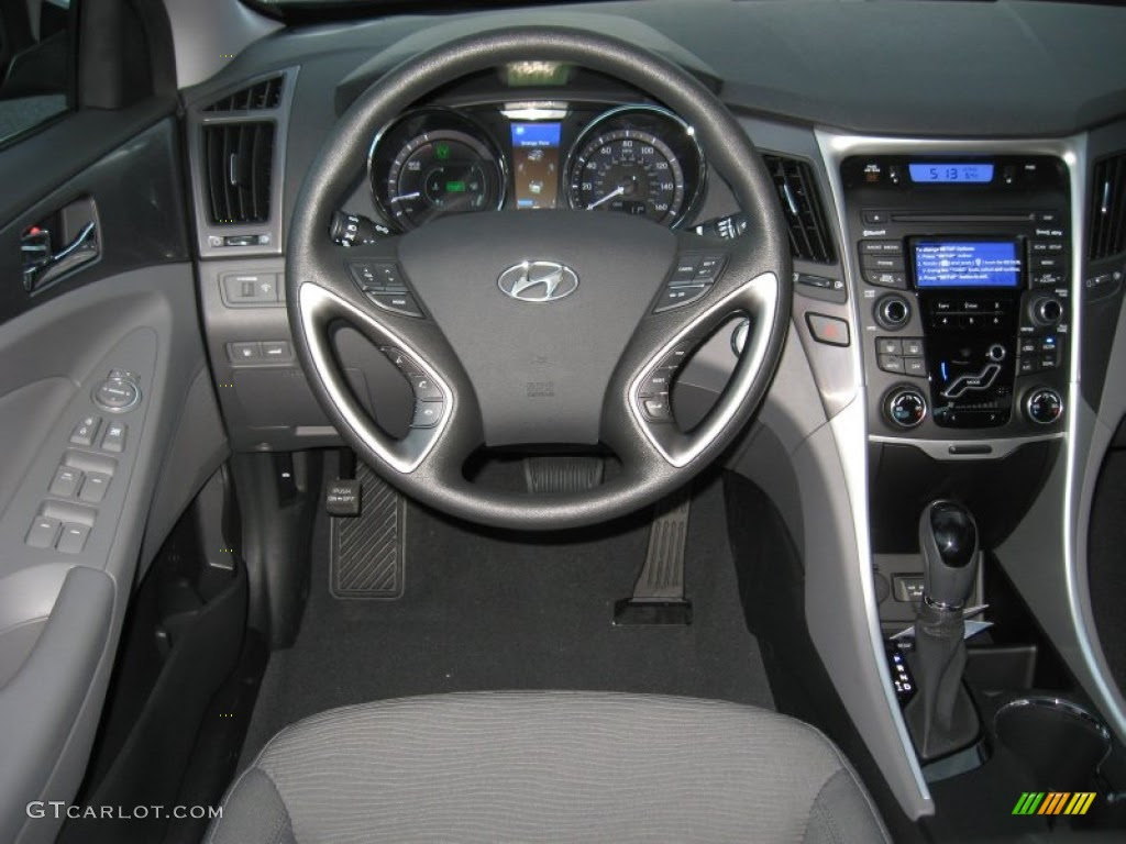 Gray Interior 2012 Hyundai Sonata Hybrid Photo #60028475  GTCarLot.com