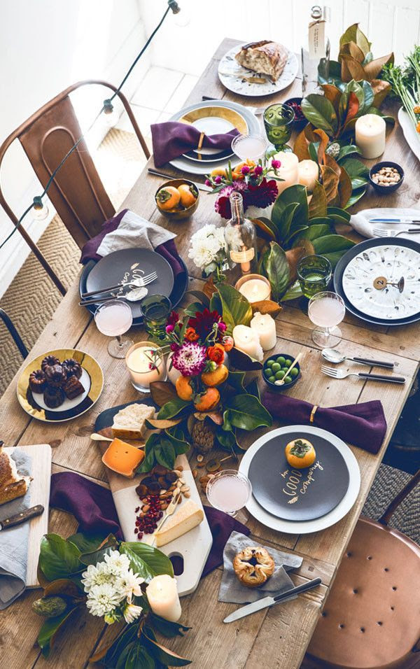 Gorgeous Thanksgiving tablescape!
