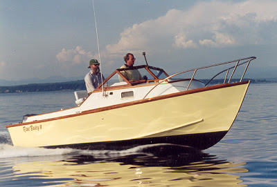 Custom wood powerboat The 20' Coho