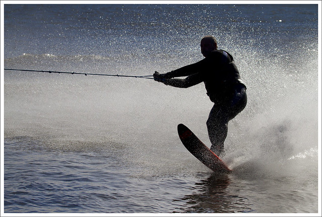 2011-01-01 Waterskiing in the Mississippi 4