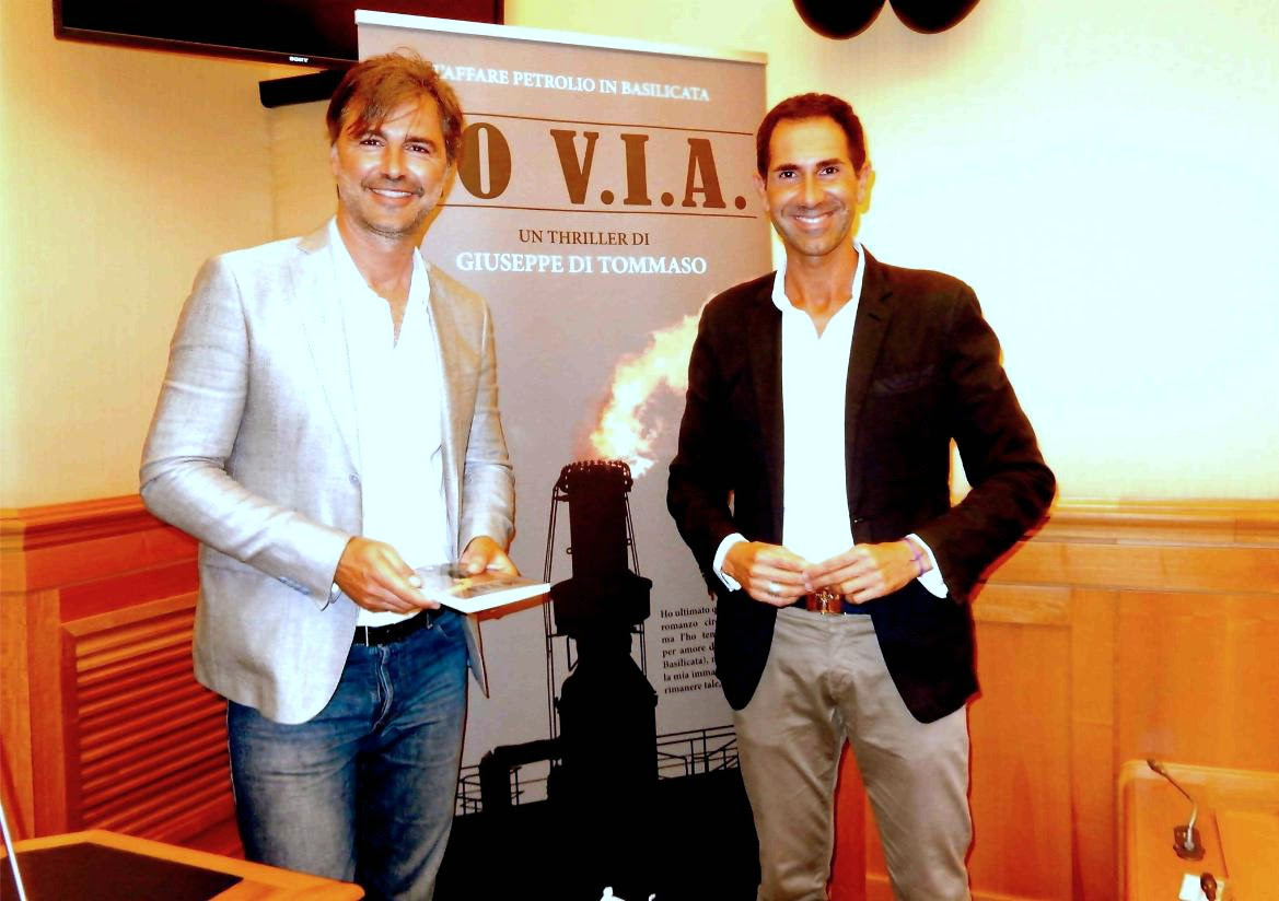 Giuseppe Di Tommaso presenta: NO V.I.A il suo libro thriller