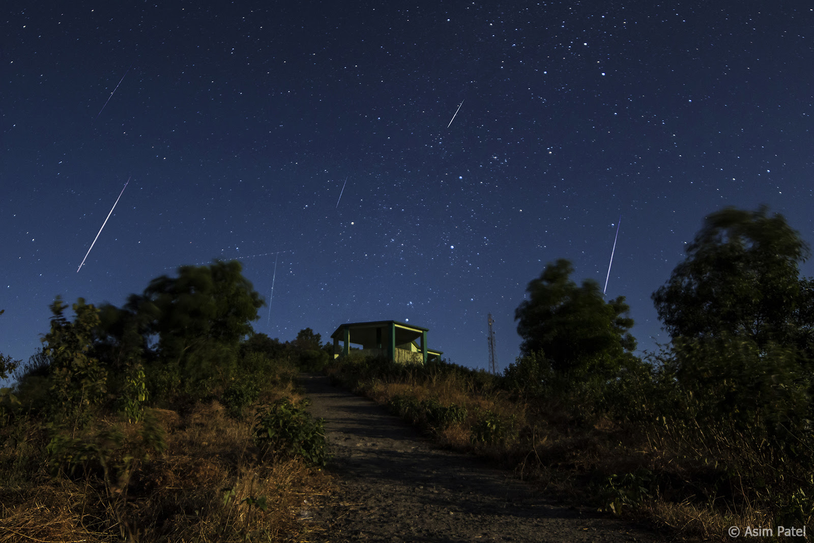 étoiles Filantes Autour Du Ciel