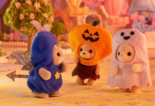 8月29日発売 新商品 赤ちゃんトリオ どきどきハロウィン が シルバニアファミリー森のお家で販売開始 シルバニアファミリー森のお家 公式ホームページ