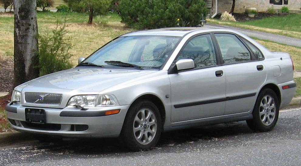 Volvo S40 Car