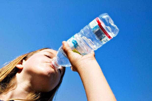 Nutricionistas dão dicas de hidratação para o verão Divulgação/stock.xchng