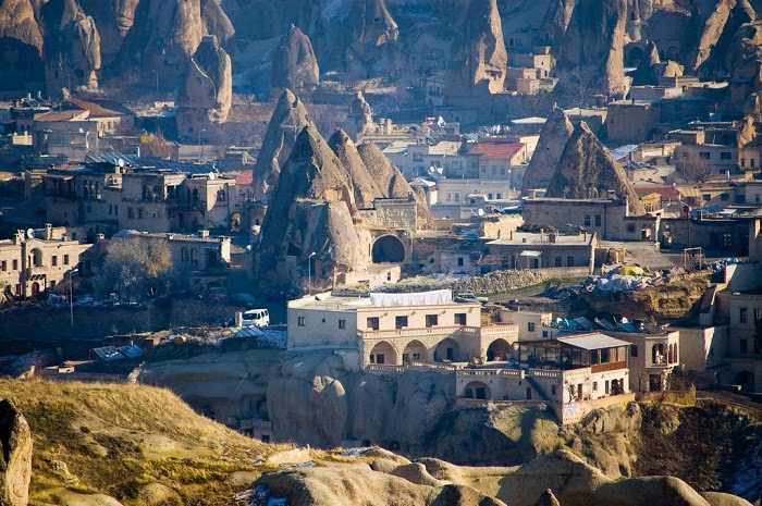 Небольшая деревня, расположенная в центральной части Турции.