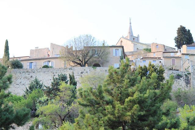Bonnieux9