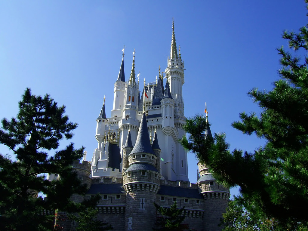 東京ディズニーランド ディズニーシーの壁紙写真1 シンデレラ城 1024 768