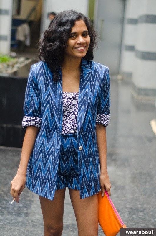 Indian-women-Street-style 15 Stylish Indian Street style Fashion Ideas for Women