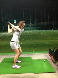 ゴルフ 打ちっぱなしの服装はこんな感じです 女性画像編 ゴルフ通信 松山英樹応援ブログ