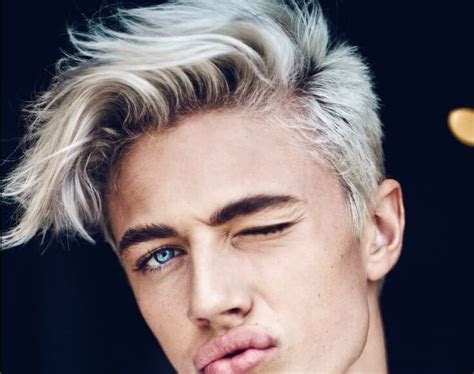 bleached hair  men achieve  platinum blonde