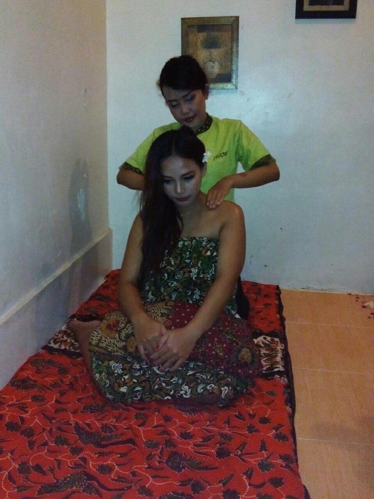 Pro Kontra Pijat Ibu Hamil  Vicky Laurentina