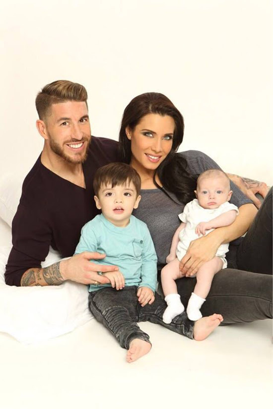 Sergio Ramos đắm đuối hôn bạn gái tại London - ảnh thể thao