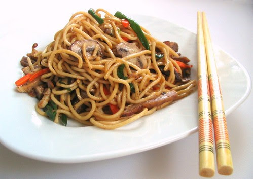 Chinese Stir-Fried Noodles