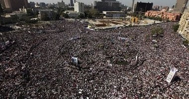 جانب من حشود المصريين المعتصمين فى ميدان التحرير