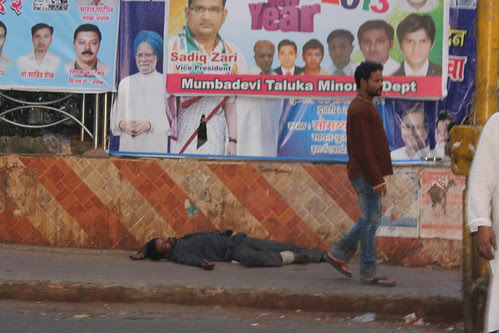now you know why people are happy in mumbai.. the stay is free people hospitable the system sucks .. by firoze shakir photographerno1