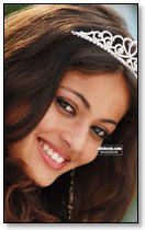 Sneha Ullal Armpit & Navel Show