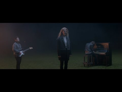 London Grammar Released Music Video "Nightcall"