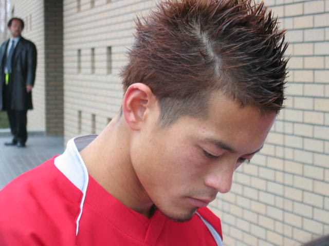 鈴木啓太３