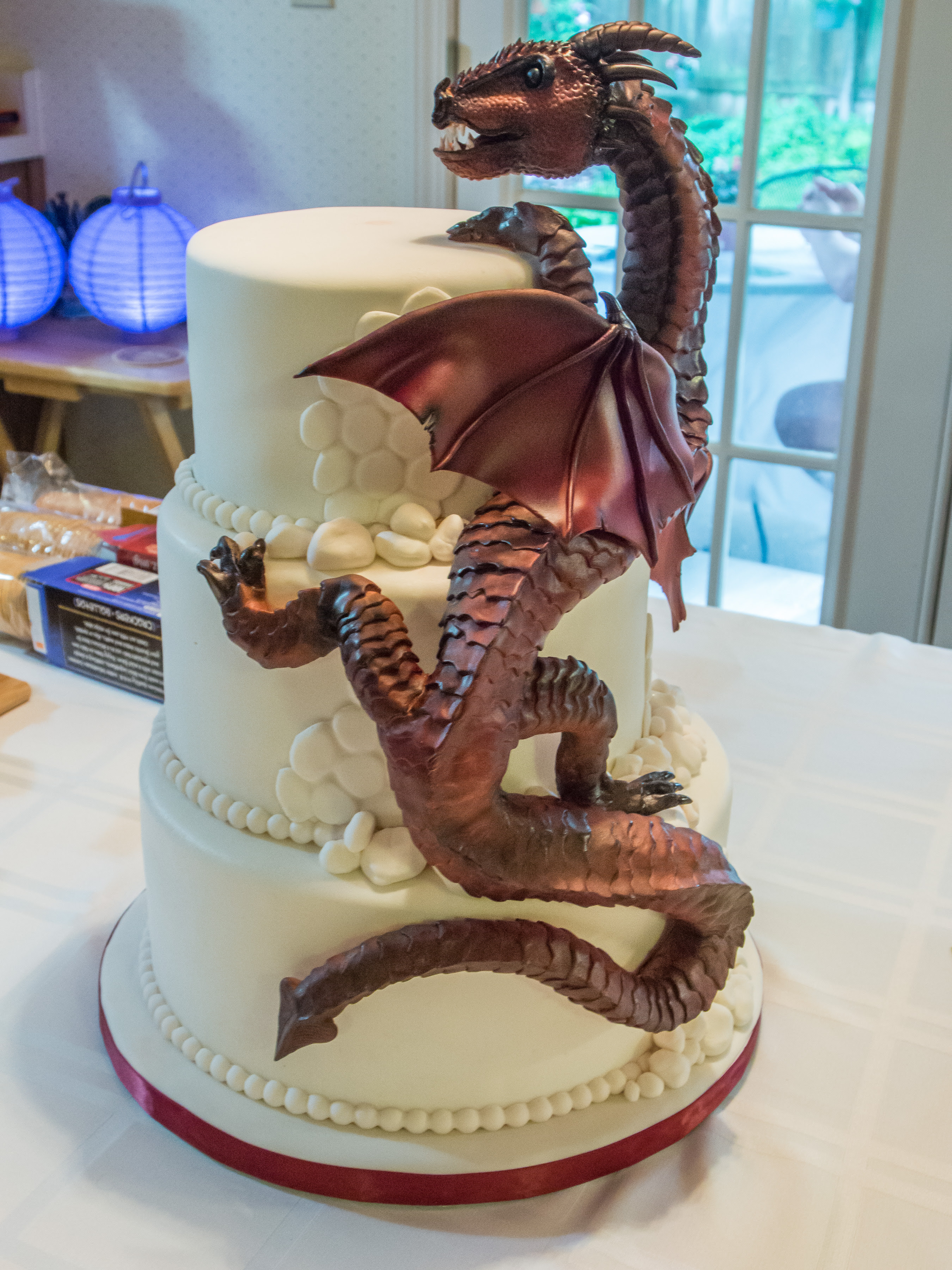 Dragon cake    Dragon cake