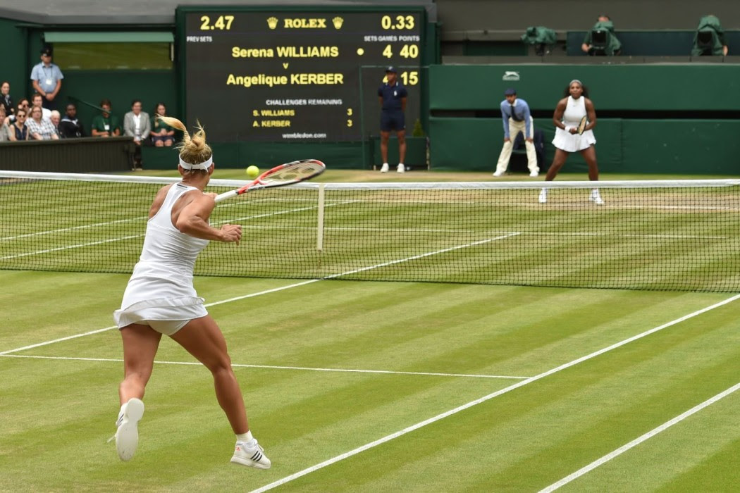 tennis MAGAZIN live bei Kerber vs. Williams auf dem Center ...