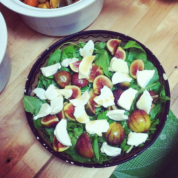 Mmmm... Spinach, fig and goat cheese salad.