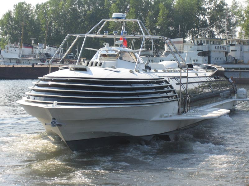 Russian luxury boat 12