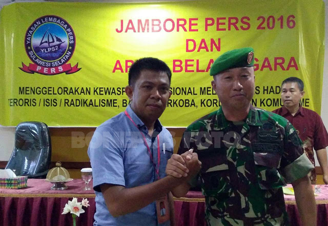 Bagian Humas Setda Bone Meriahkan Jambore Pers 2016 di Makasar
