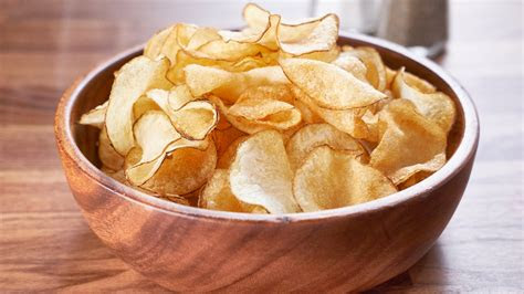 Staff 4 min quiz although many amateur chefs believe this myth, butter and oil are not interchangeable. Fried crispy salt 'n' vinegar potato chips