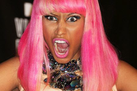 Nicki Minaj Ruft Nach Streit Die Polizei Die Frau At
