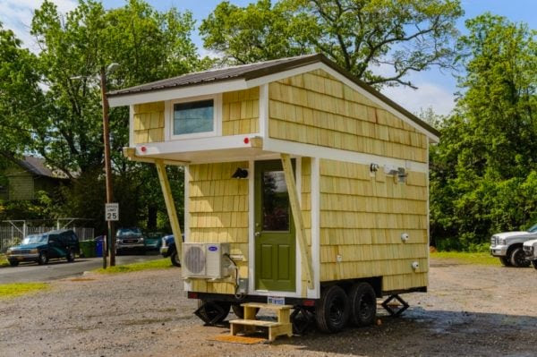 Hardy-Tiny-House-by-Wishbone-001-600x399