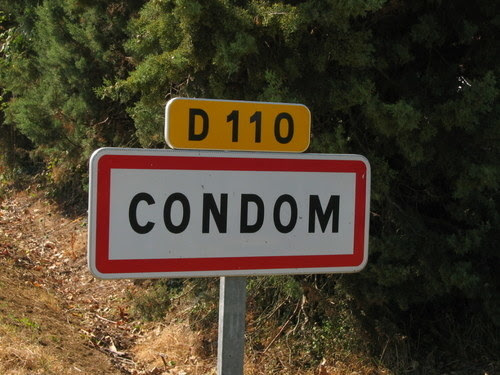 This probably well-protected town on the river Baïse....