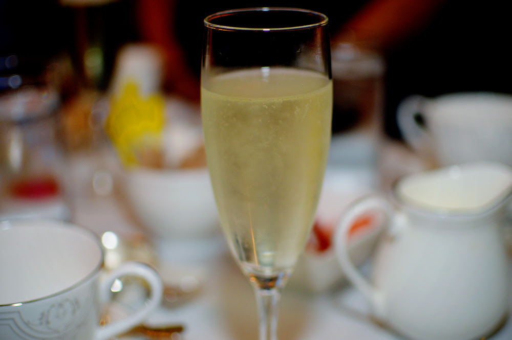 St Michaels Manor St Albans afternoon tea prosecco champagne