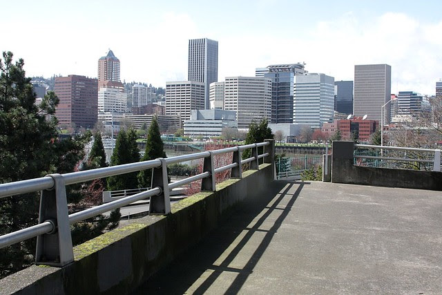 bus stop in the sky, morrison bridge