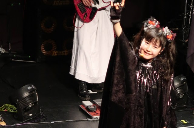 Babymetalのギミチョコの歌詞に隠された真の意味 海外の反応 旧babymetalize