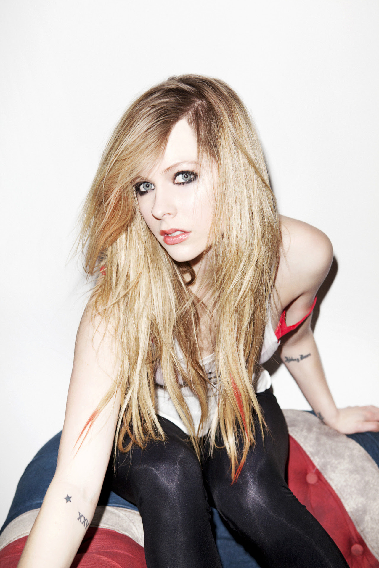 http://24.media.tumblr.com/tumblr_lzgfxdW65L1r6br4no3_1280.jpg