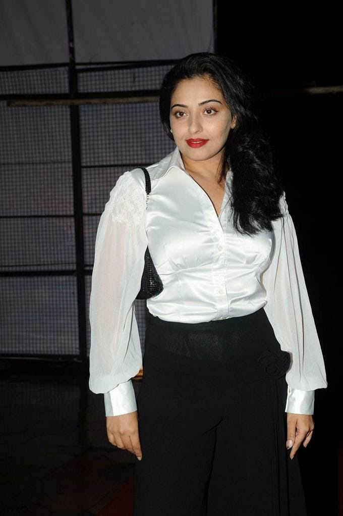 Model Mumtaj In White Dress At Audio Release Function