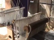 Viral African Art Techniques Wood Cloth Metal Clay, kontroversial!