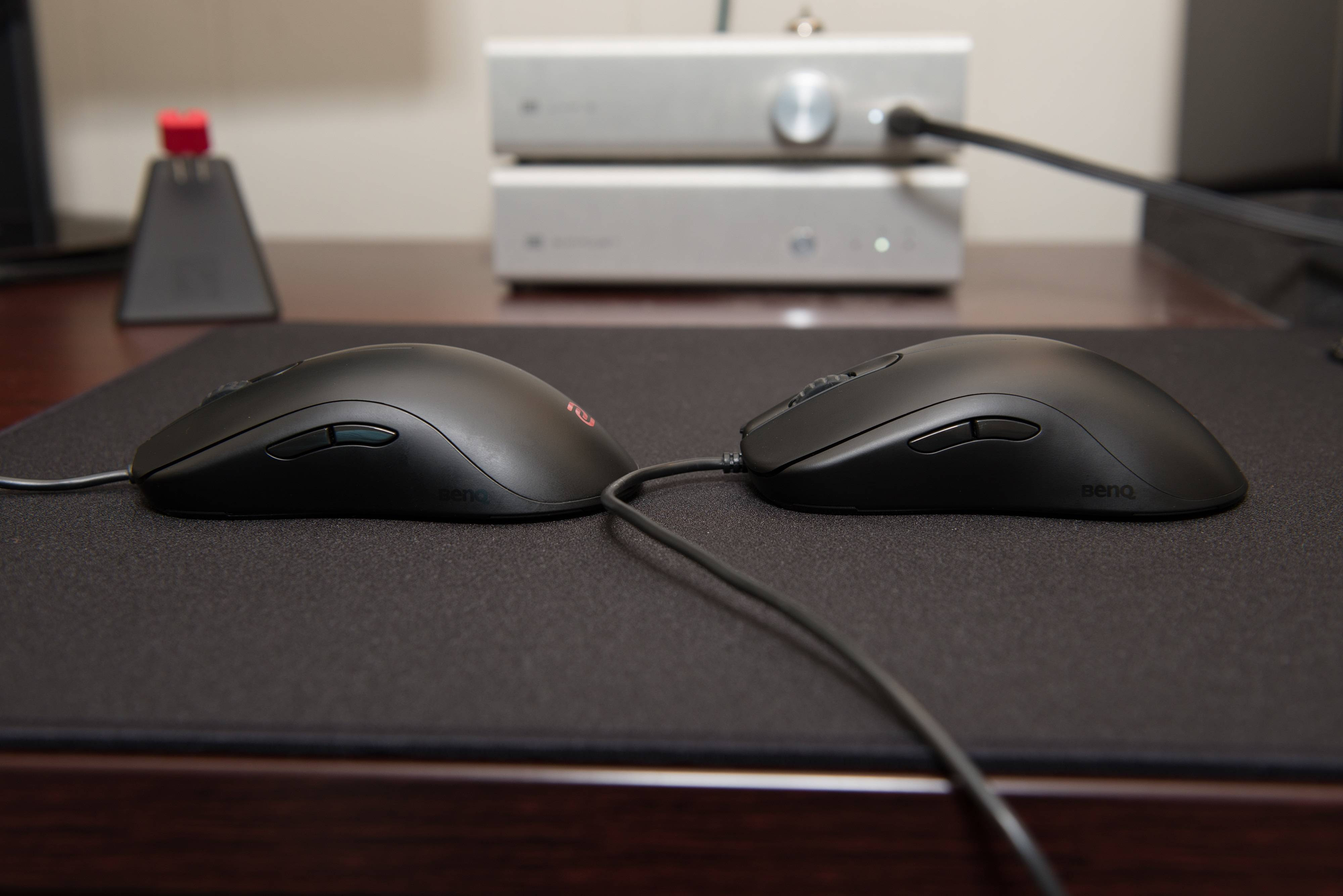 Fk1 Vs Steelseries Sensei Raw Rubberized Mousereview
