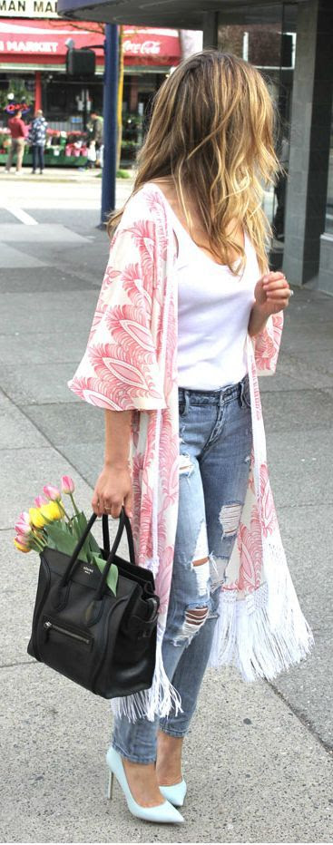 look at the style, Looks fantastic on her! I'm afraid it would look like I left the house in my robe!